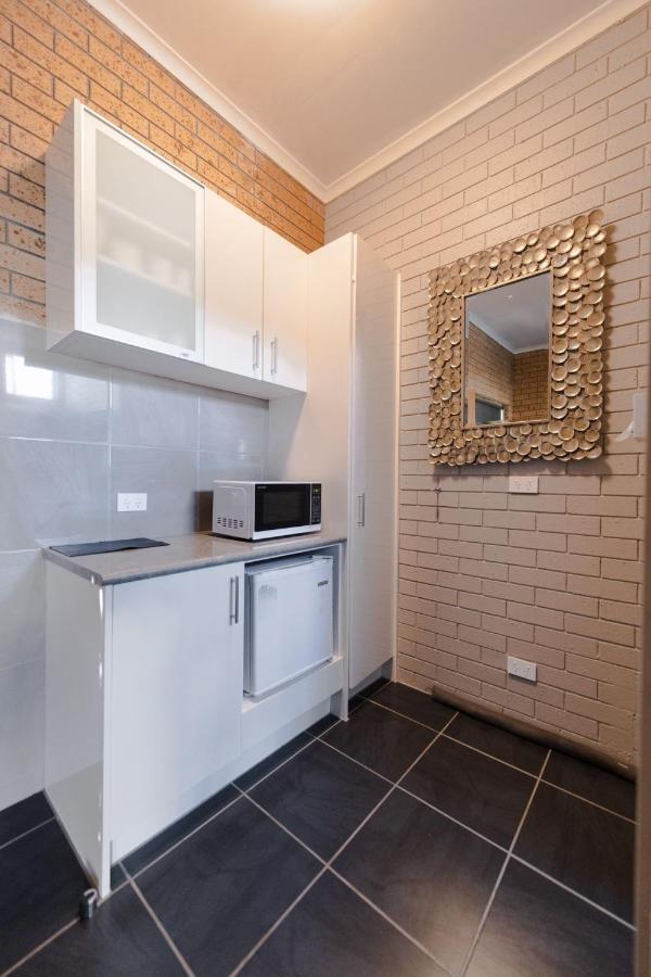 Colac Mid City Motor Inn Eksteriør bilde