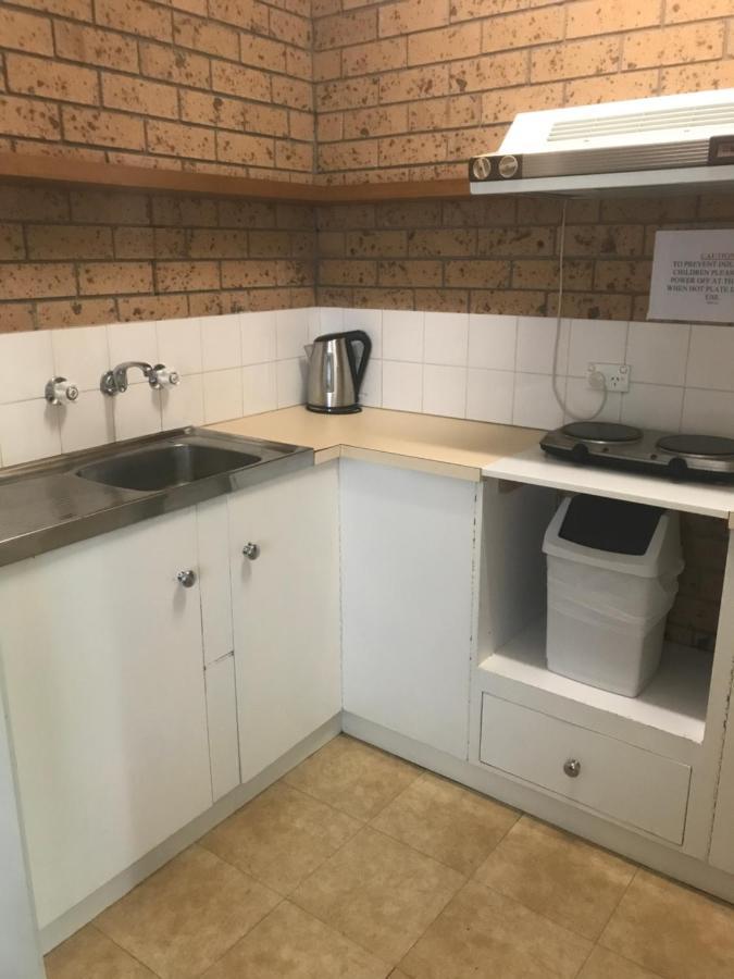 Colac Mid City Motor Inn Eksteriør bilde