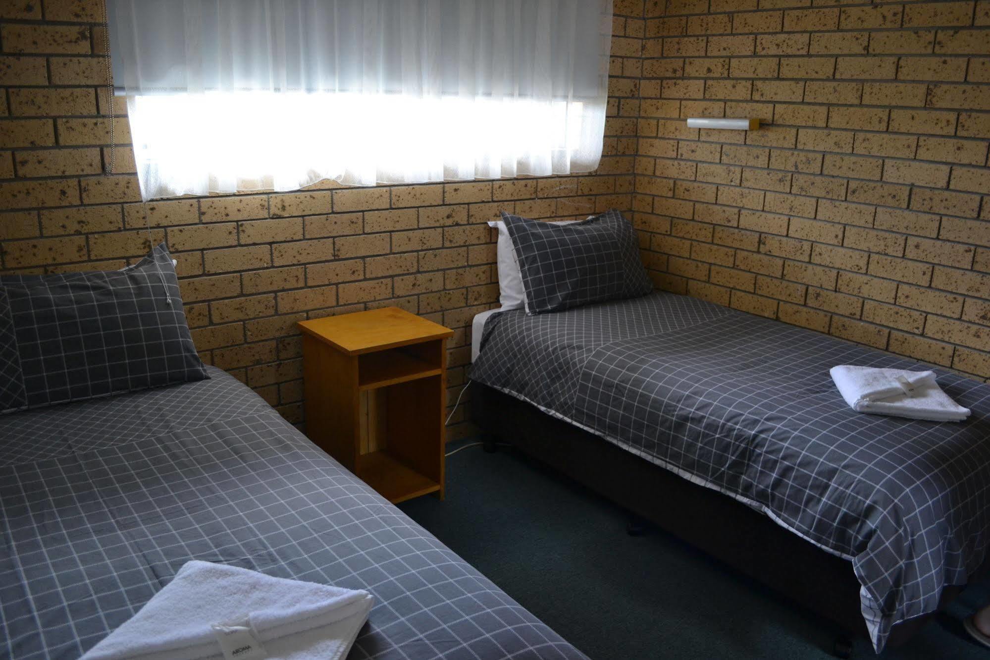 Colac Mid City Motor Inn Eksteriør bilde