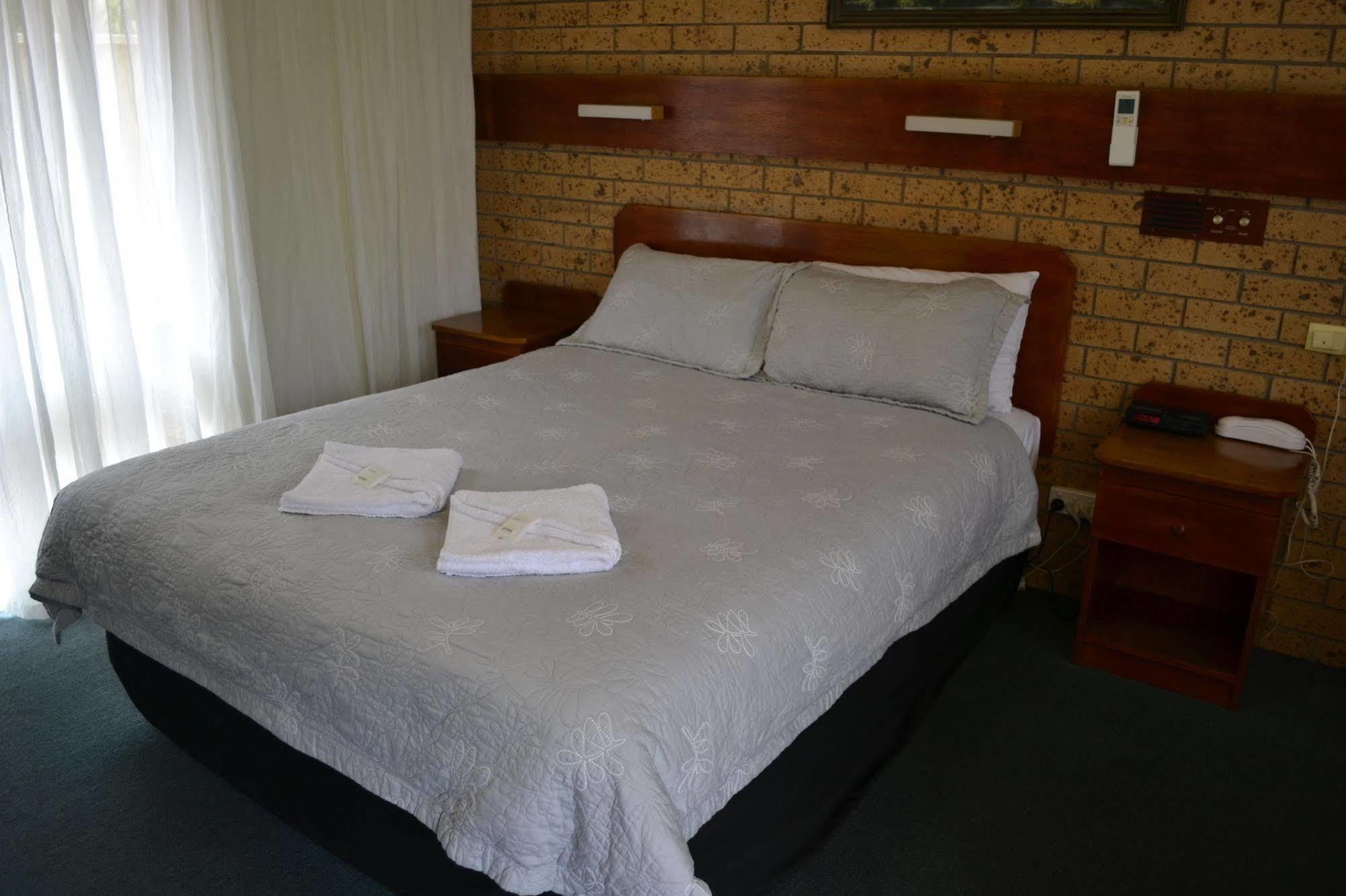 Colac Mid City Motor Inn Eksteriør bilde