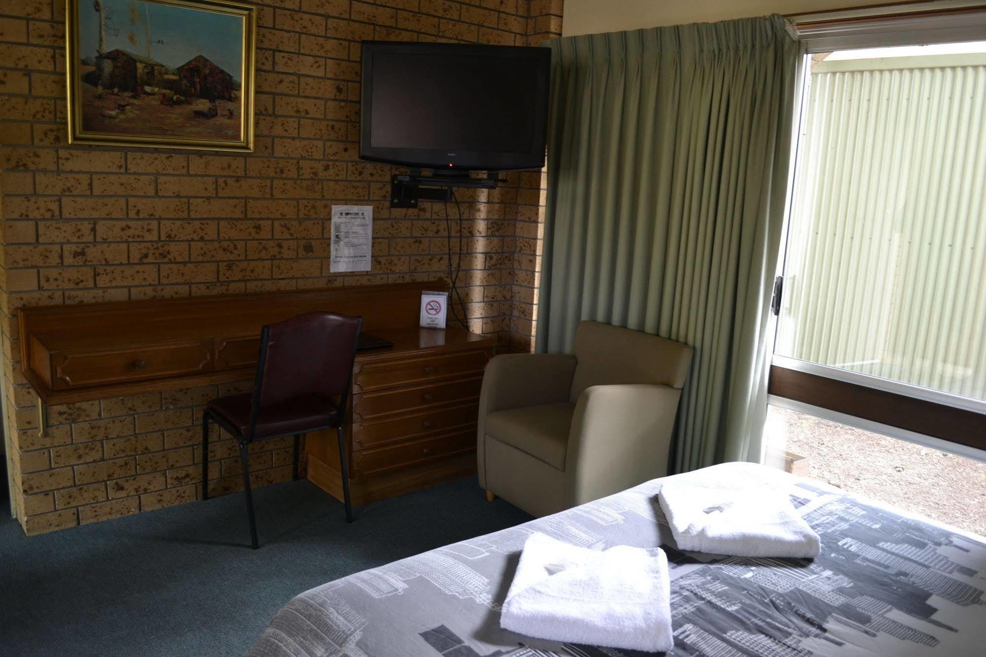 Colac Mid City Motor Inn Eksteriør bilde