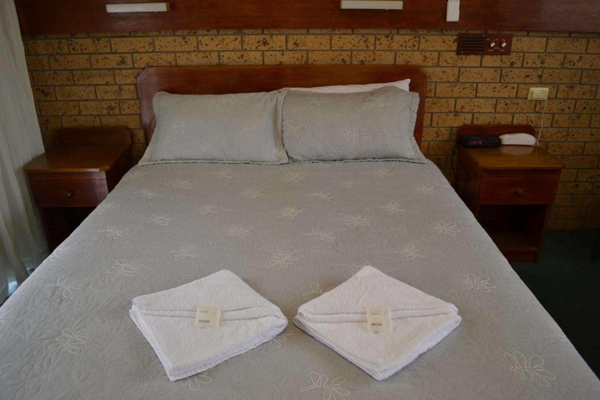 Colac Mid City Motor Inn Eksteriør bilde