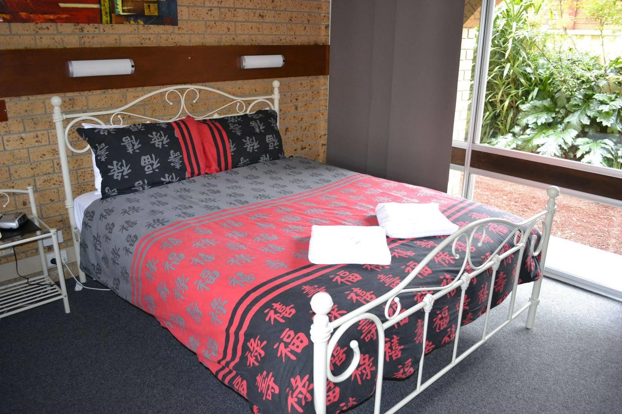 Colac Mid City Motor Inn Eksteriør bilde